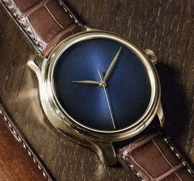 Remontoir à montres pour montre H. Moser & Cie Endeavour Endeavour Centre Seconds Concept, Rose Or, Midnight Bleu Fumé Dial